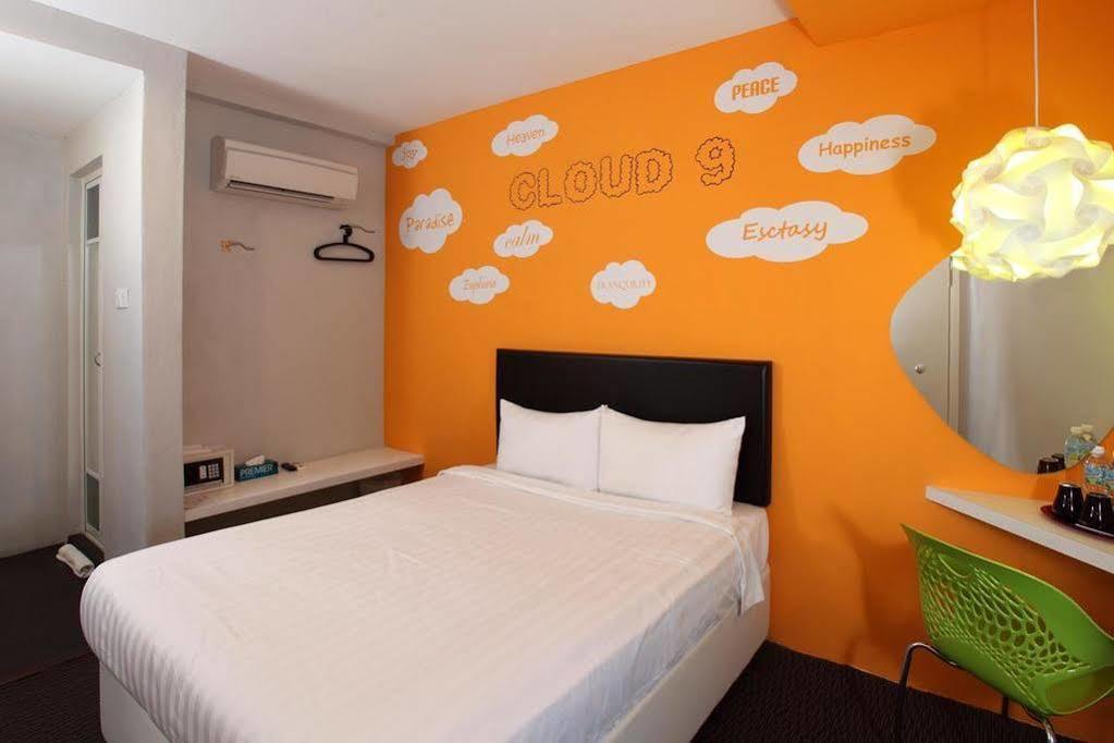 Bliss Boutique Hotel Джохор-Бару Екстер'єр фото